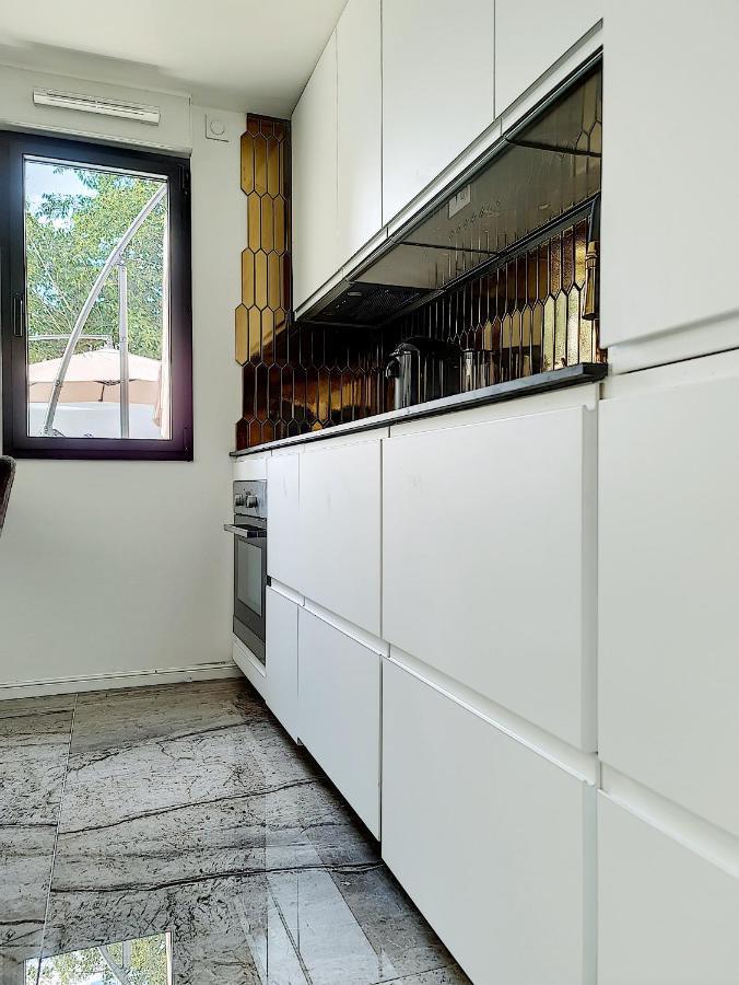 Moyi Lägenhet Basse-Goulaine Exteriör bild